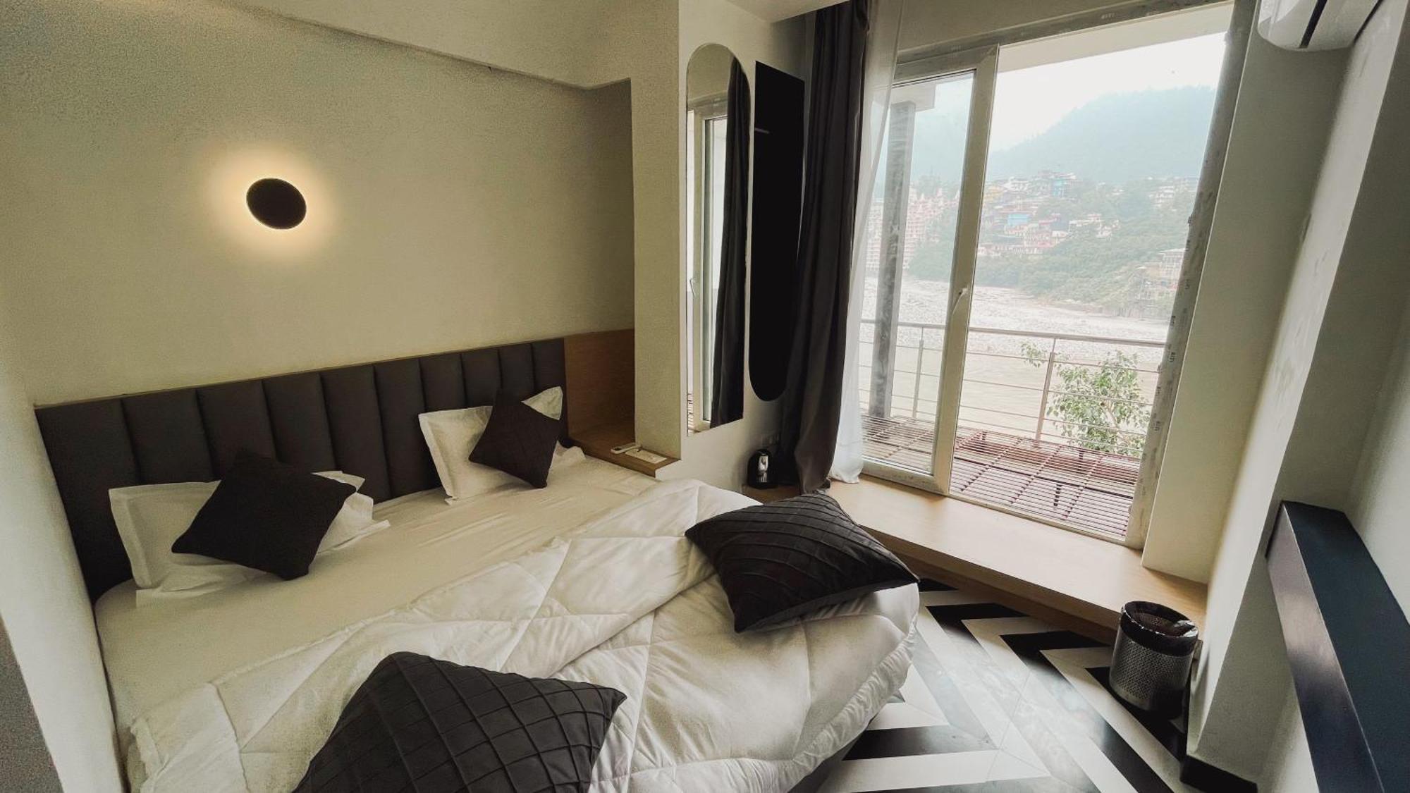 Joey'S By The Ganges Hostel Rishikesh Luaran gambar