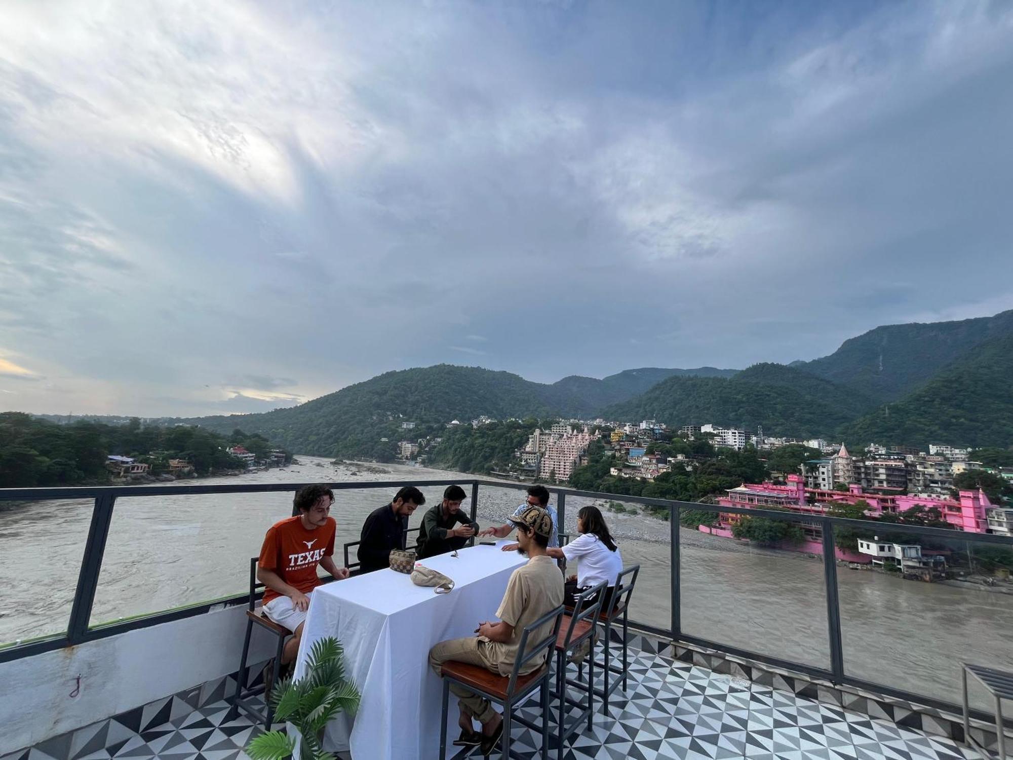 Joey'S By The Ganges Hostel Rishikesh Luaran gambar