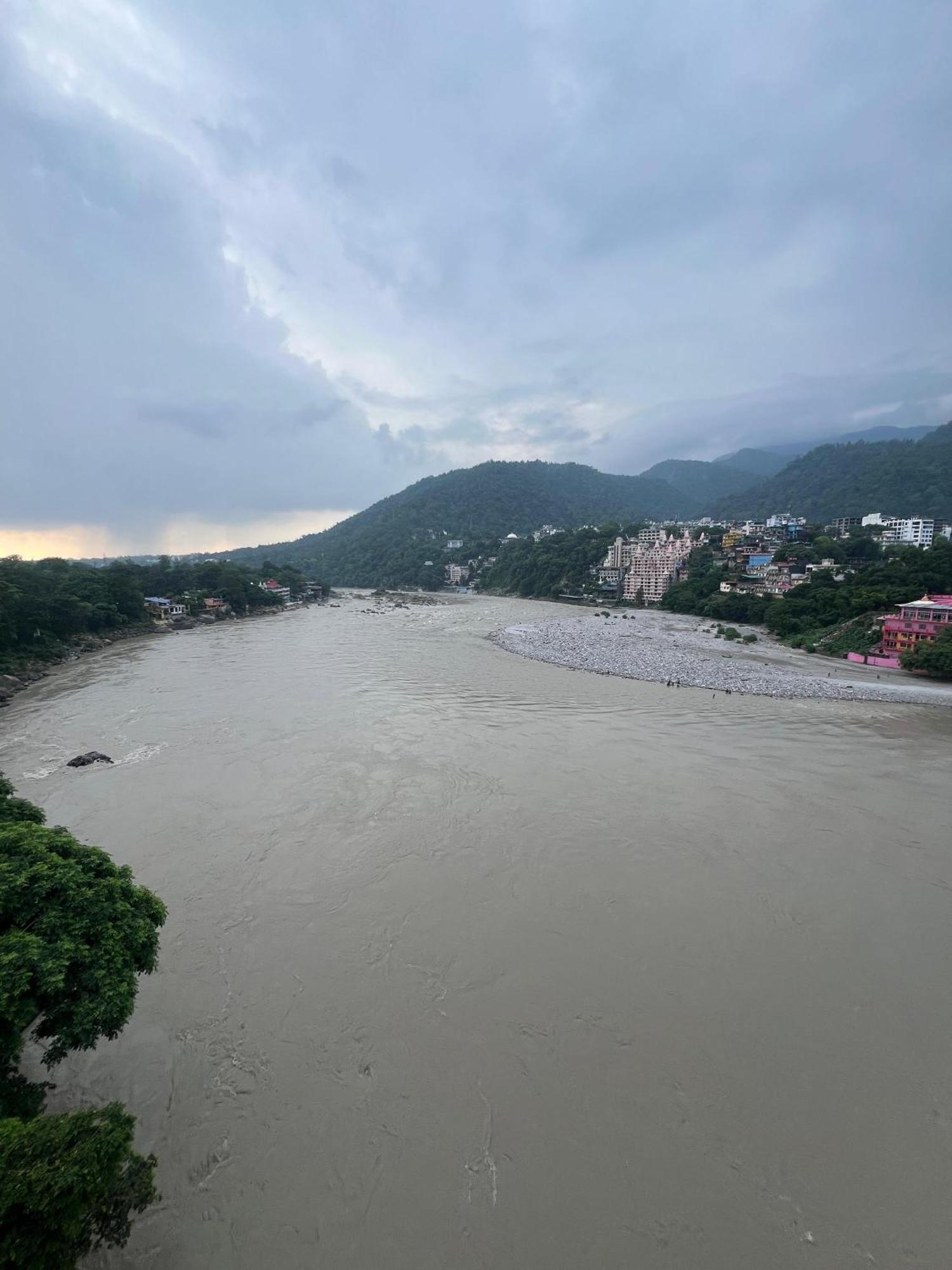Joey'S By The Ganges Hostel Rishikesh Luaran gambar